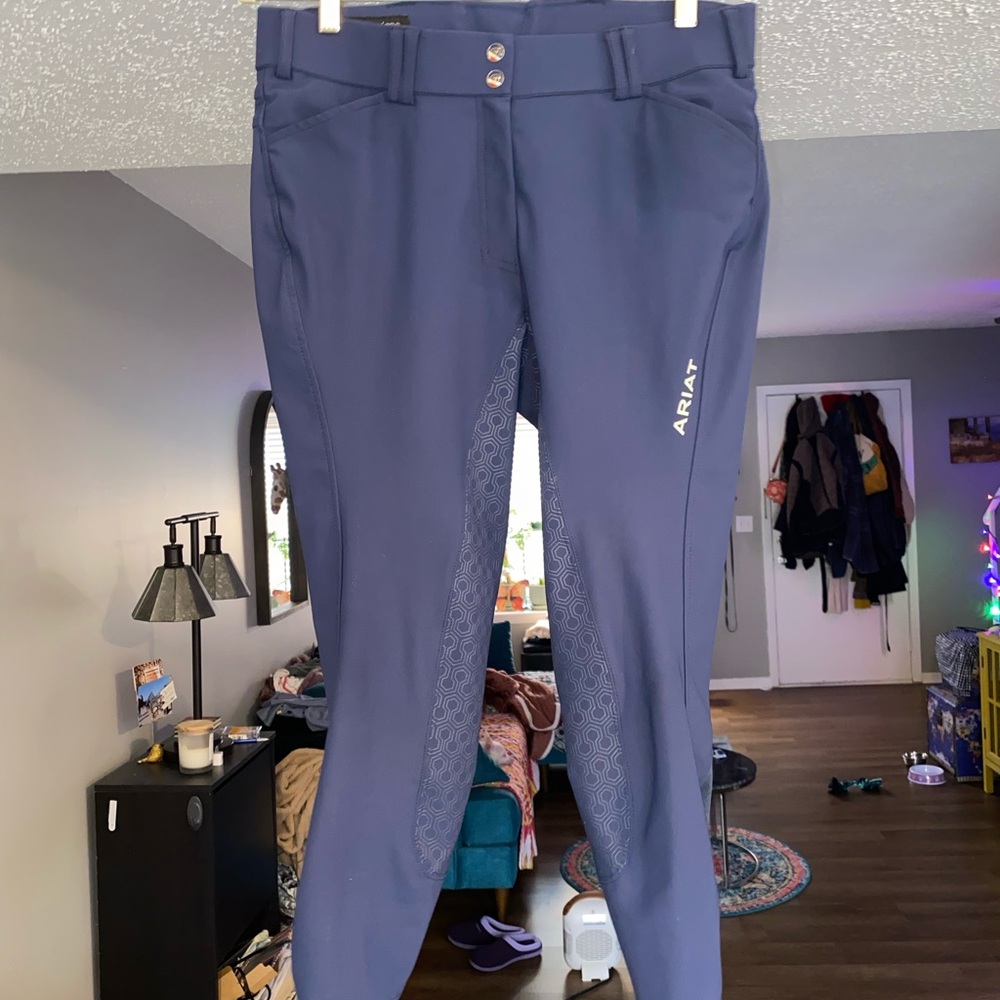 *Like New* Ariat TriFactor Full Seat Breeches - Picture 2 of 4